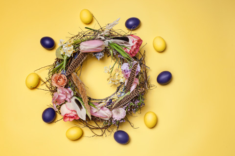 Floral Workshop – Easter Wreaths